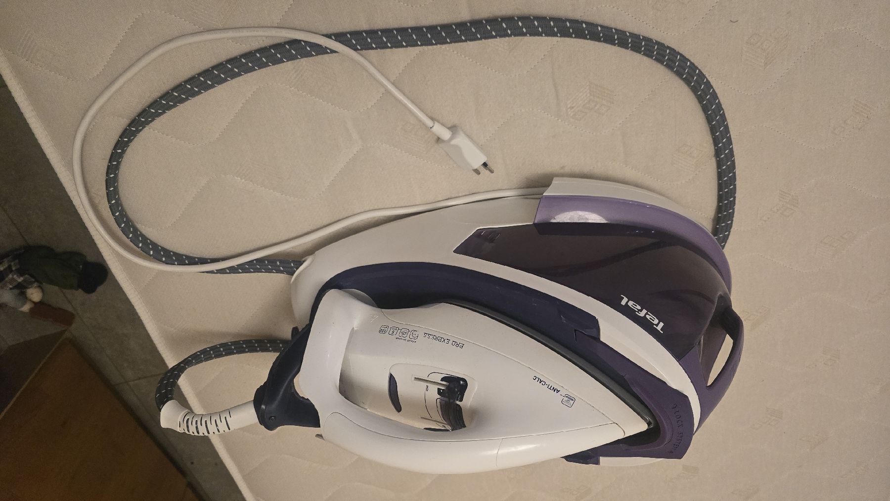 Tutte le macchine: Tefal Pro Express Steam Generator Iron used condition – Usato da Pully venduto da car_72x7 2