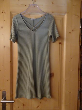 Lindengrünes Kleid von Promesa USA Gr. S - 260384