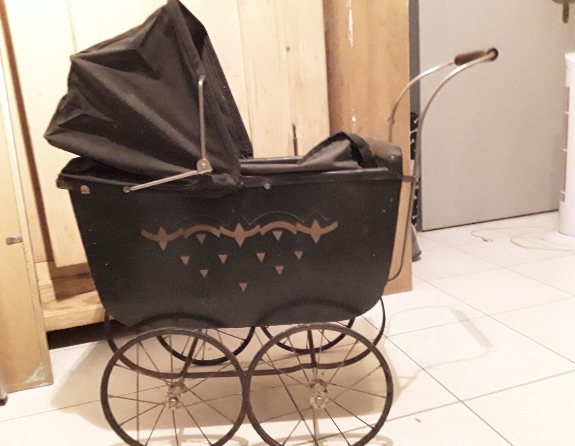 Carrozzine per bambole: Antiker Puppenwagen – Usato da Landquart venduto da vision22850 3