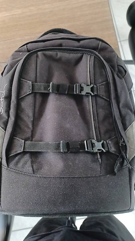 Satch Borse & Zaini: Satch Schulrucksack schwarz – Usato da Feusisberg venduto da due96