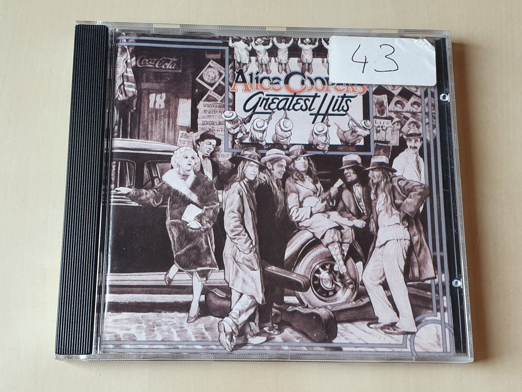 CD: Alice Cooper Greatest Hits – Usato da Stansstad venduto da collectorsshop
