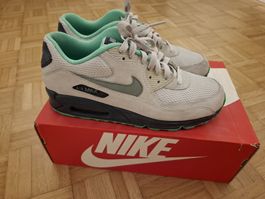 Nike Air Max 90 Gr. 43 "Light Bone Poison"