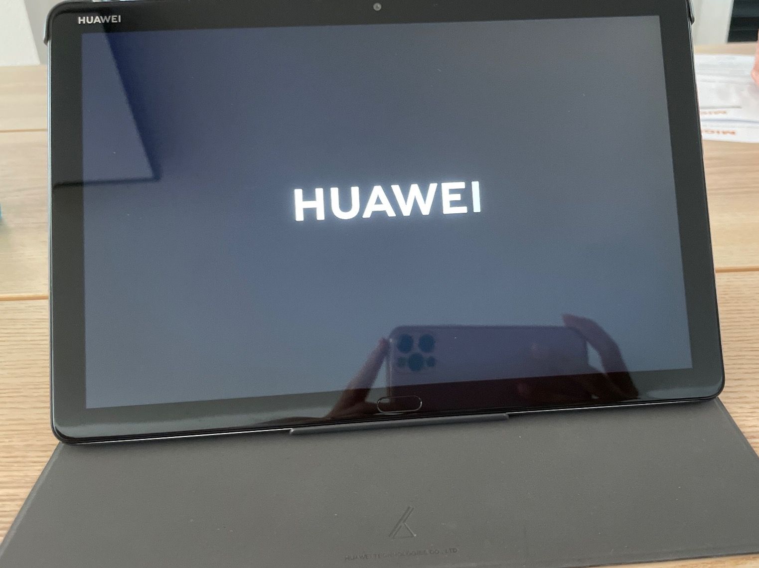 Huawei Tablet PC: Huawei Tablet – Gebraucht aus Pieterlen von  3
