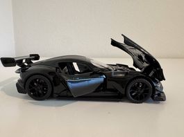 Model Auto 