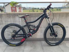 Specialized Status II Downhill 26" Gr. S  Shimano Saint