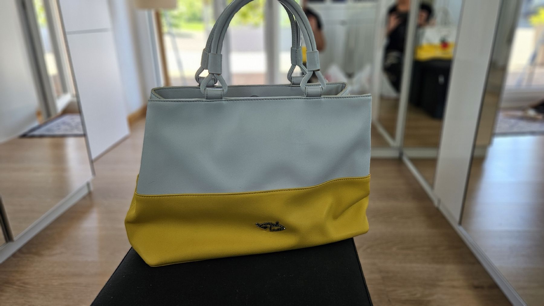 Braccialini Sacs femmes: Sublime Sac à main Braccialini Tua – Neuf (Voir description) à Cheyres par Karine-Schweiz 2