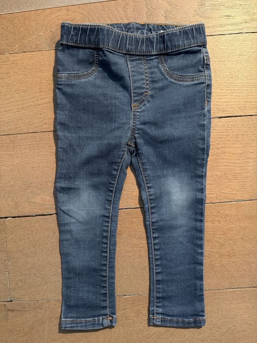 H&M Pantaloni: H&M jeans slim 86 – Usato da Cartigny venduto da l.luckuit