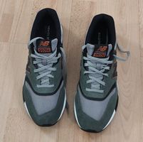 Baskets New Balance 997H vert gris taille 42.5 