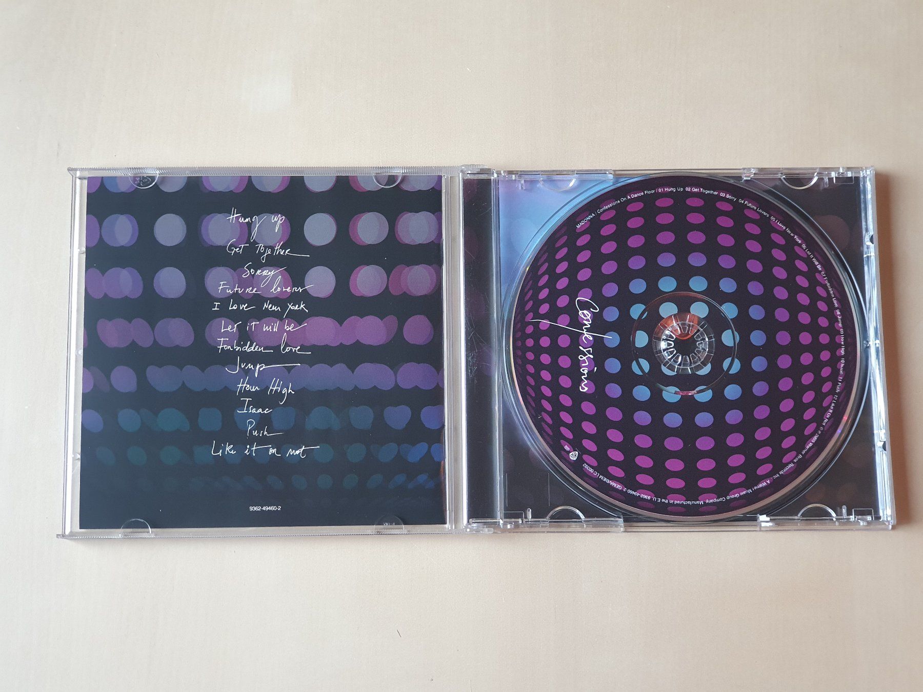 CD: Madonna Confessions on a Dancefloor – Usato da Stansstad venduto da collectorsshop 2
