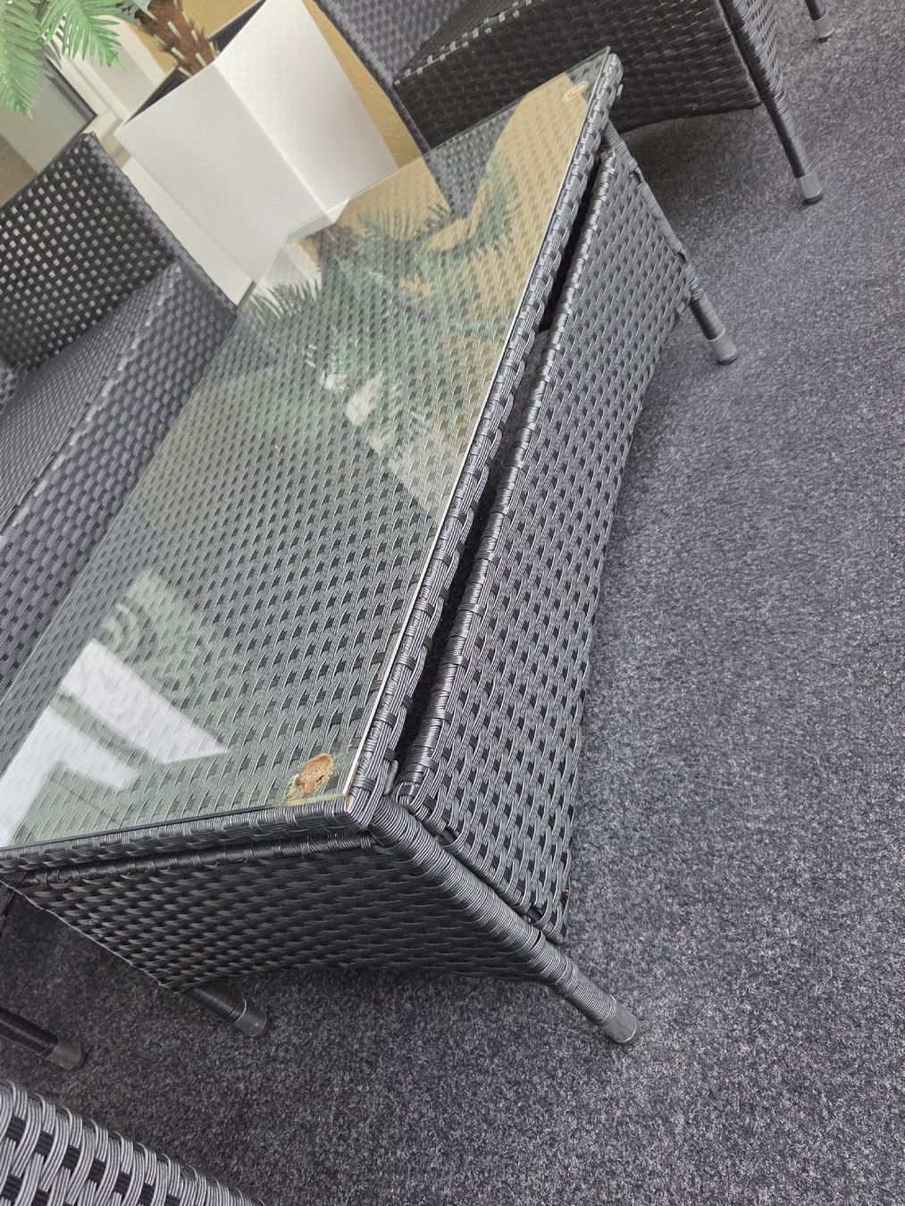 Set di tavolo e panche: 4-teiliges Garten/ Balkon lounge – Usato da Luzern venduto da asmele2 3