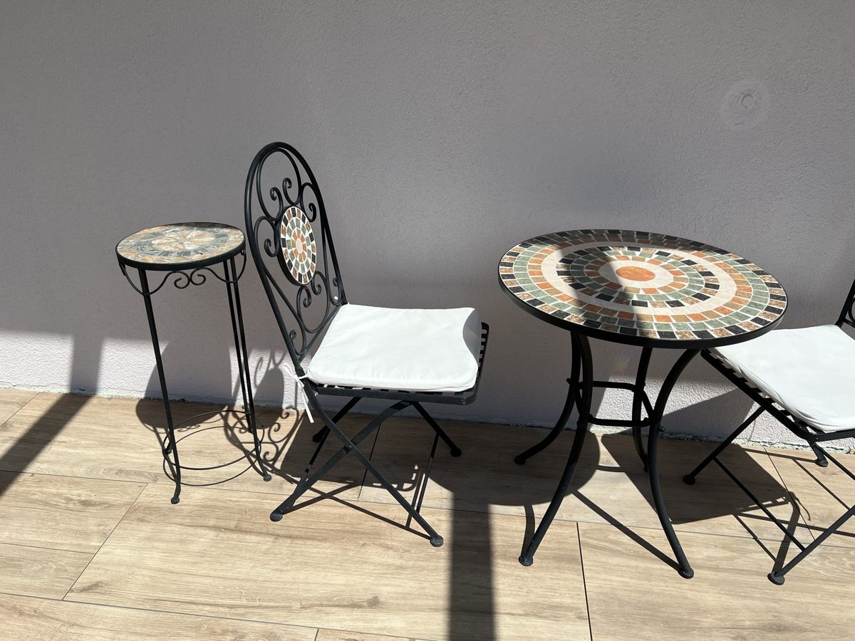 Tischset: Gartentisch mit 2 Stühlen und Seitentisch – Neu (gemäss Beschreibung) aus Oensingen von lau_6z7v 5