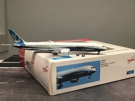 Herpa Boeing 787-10 Dreamliner Modell 1:500