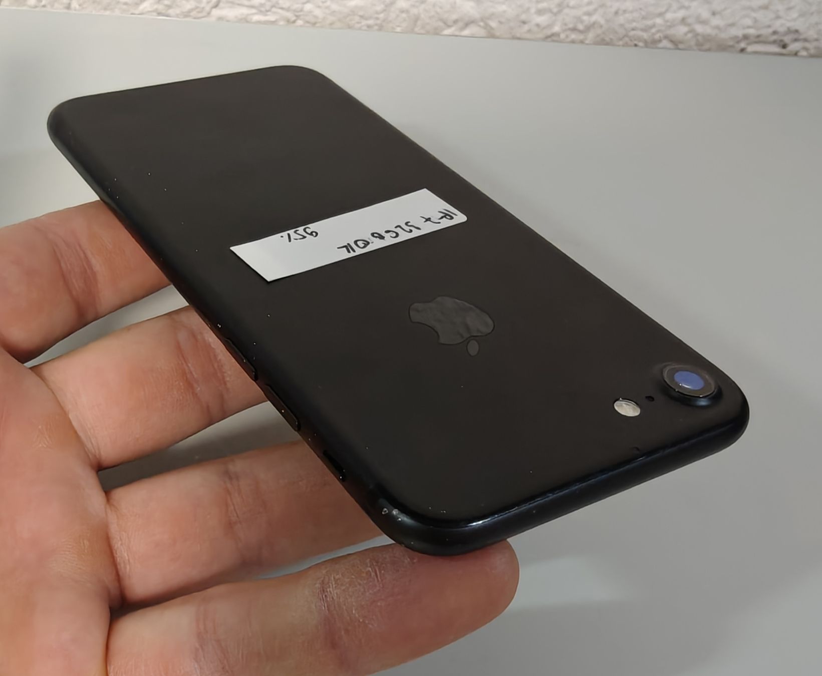 Apple Telefoni cellulari / Smartphones: iPhone 7 schwarz – Usato da Ehrendingen venduto da Rocky985 5