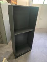 Metallregal mit 6 Tablaren 80x38cm H: 185cm schwarz ab 1.-