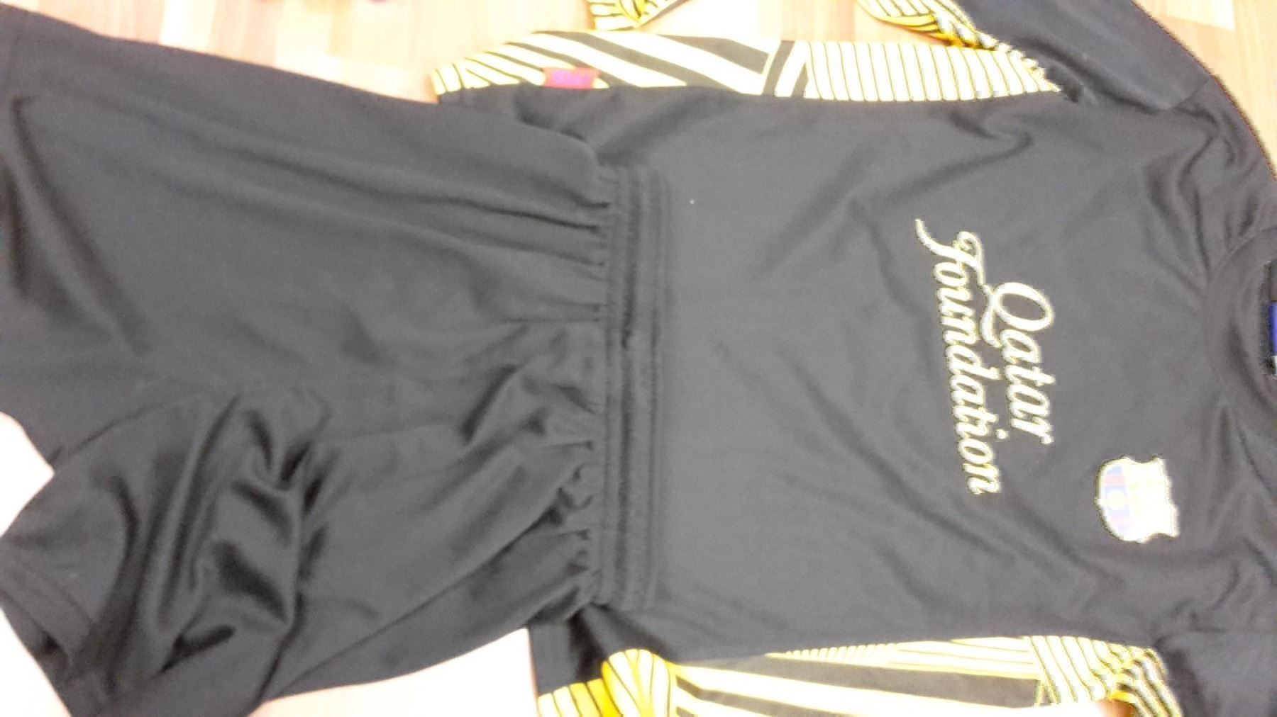 Scarpe, pantaloni & magliette da ginnastica: Fussballdress Barcelona 140 K8 – Nuovo e nell'imballaggio originale da Schwarzenburg venduto da Flamingo07 2