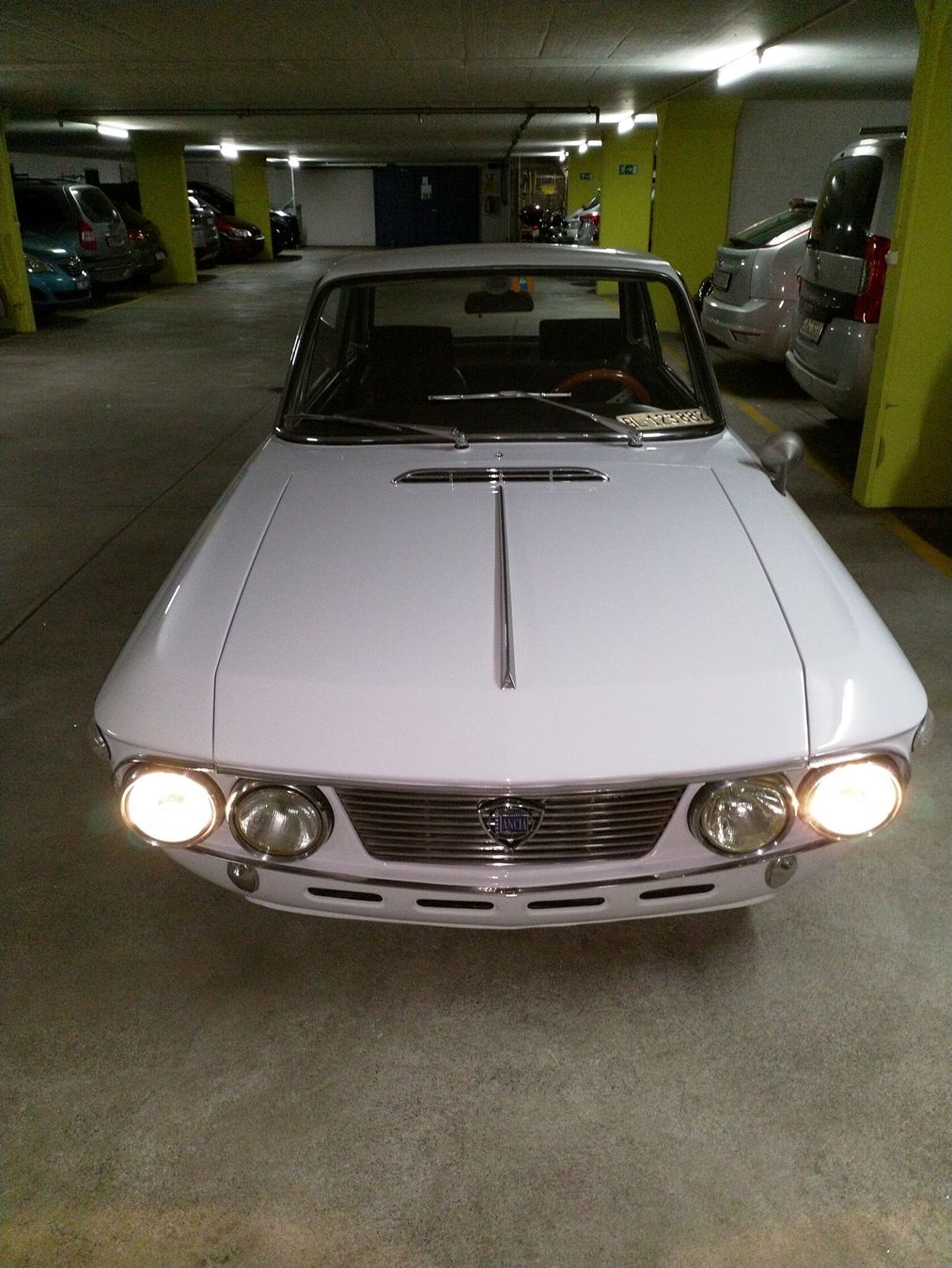 Lancia Automobili: Lancia Fulvia Rallye 1.3 – Usato da Aesch BL venduto da Refurber 3