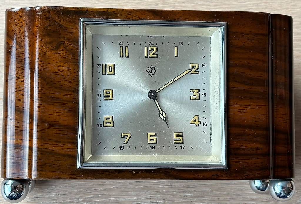 Orologi da terra & Orologi da parete: Tischuhr der Marke Junghans/Pendulette de table Junghans – Usato da Adliswil venduto da Heimite 3