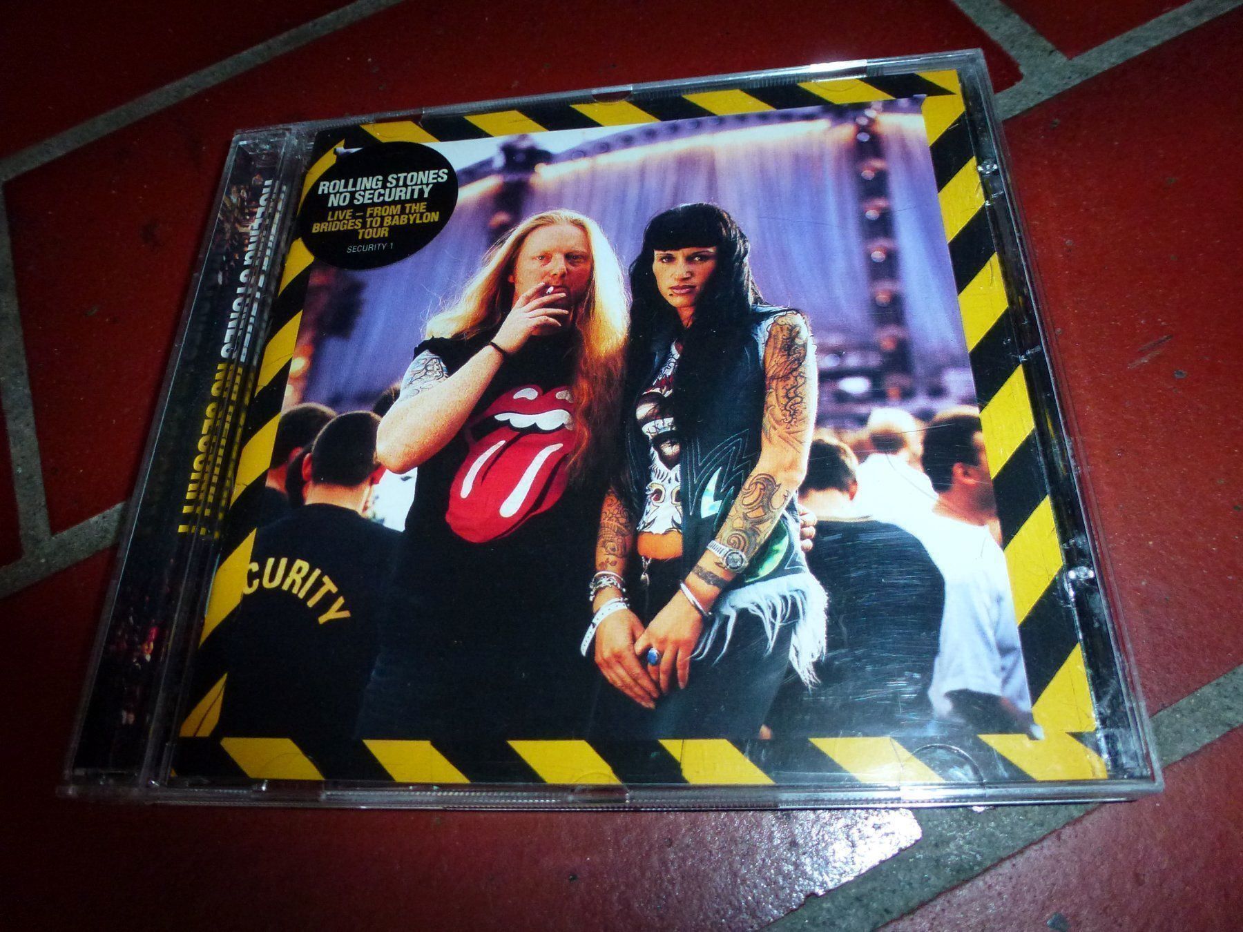 CD: Rolling Stones - No Security CD – Usato da Olten venduto da Disc-Ausverkauf