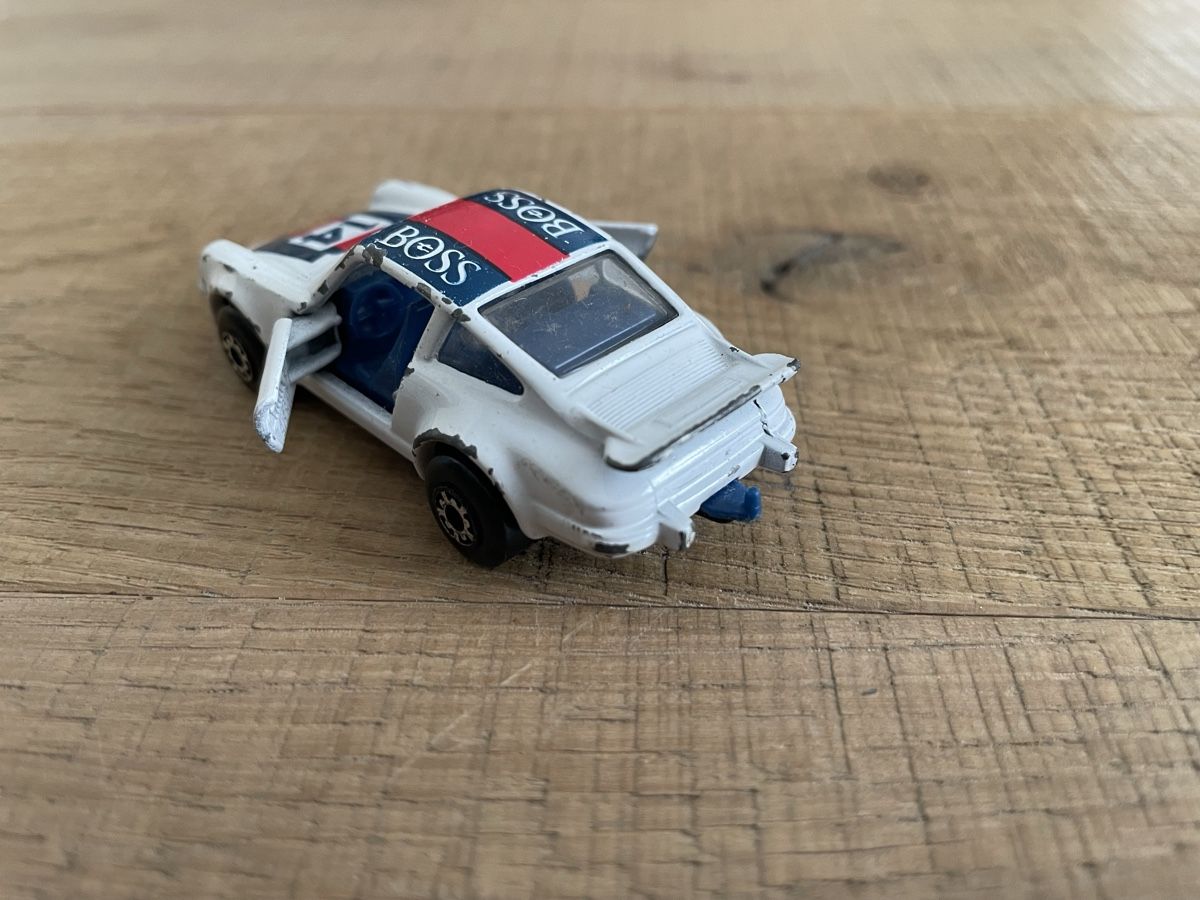 Matchbox Modellini d'auto: Matchbox Porsche Turbo 1979 – Usato da Frauenfeld venduto da Challenger77 3