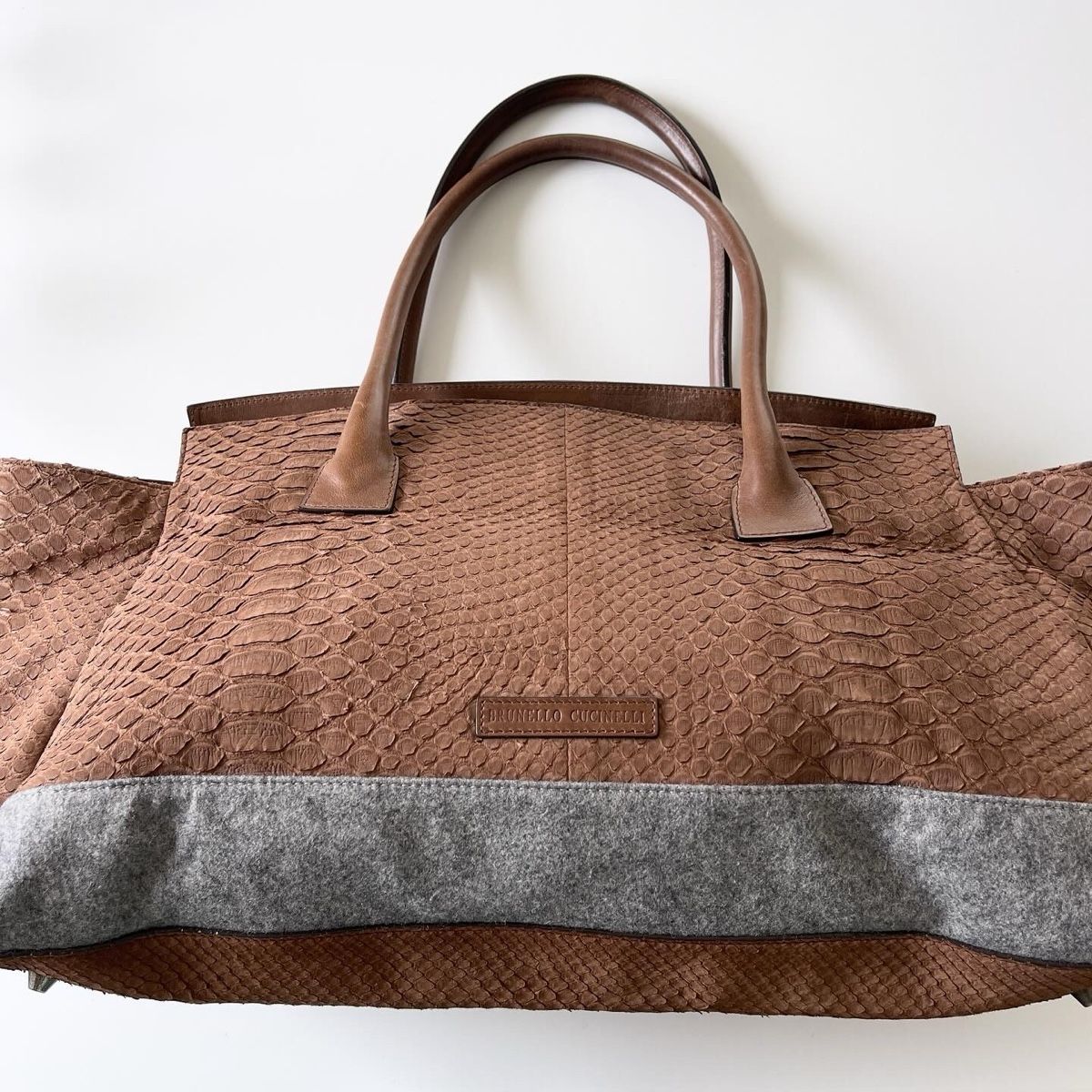 Brunello Cucinelli Sacs femmes: BRUNELLO CUCINELLI Python Leather Bag – Neuf (Voir description) à Emmen par Avviivva_Com2023 2