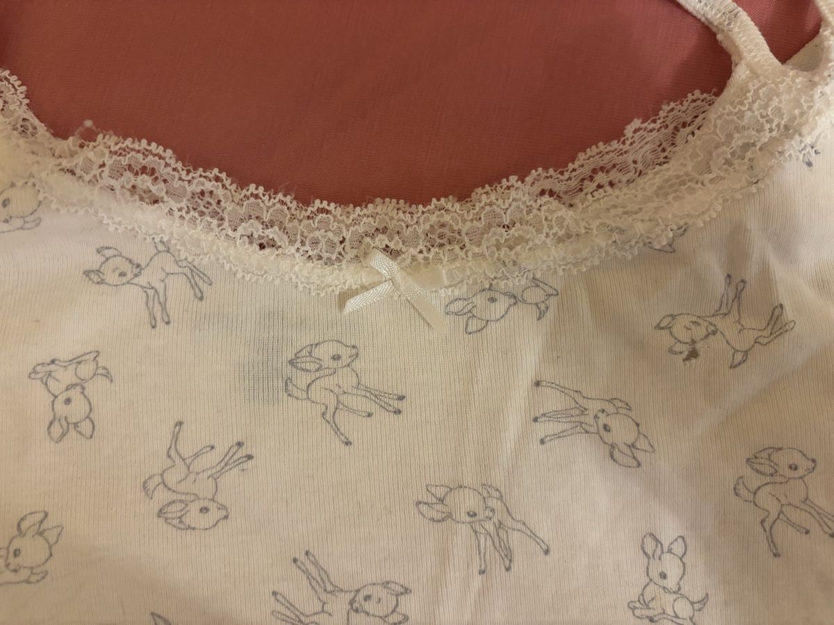 Brandy Melville Top: Brandy Melville Oberteile – Nuovo (secondo la descrizione) da Andelfingen venduto da Good_Quality 2