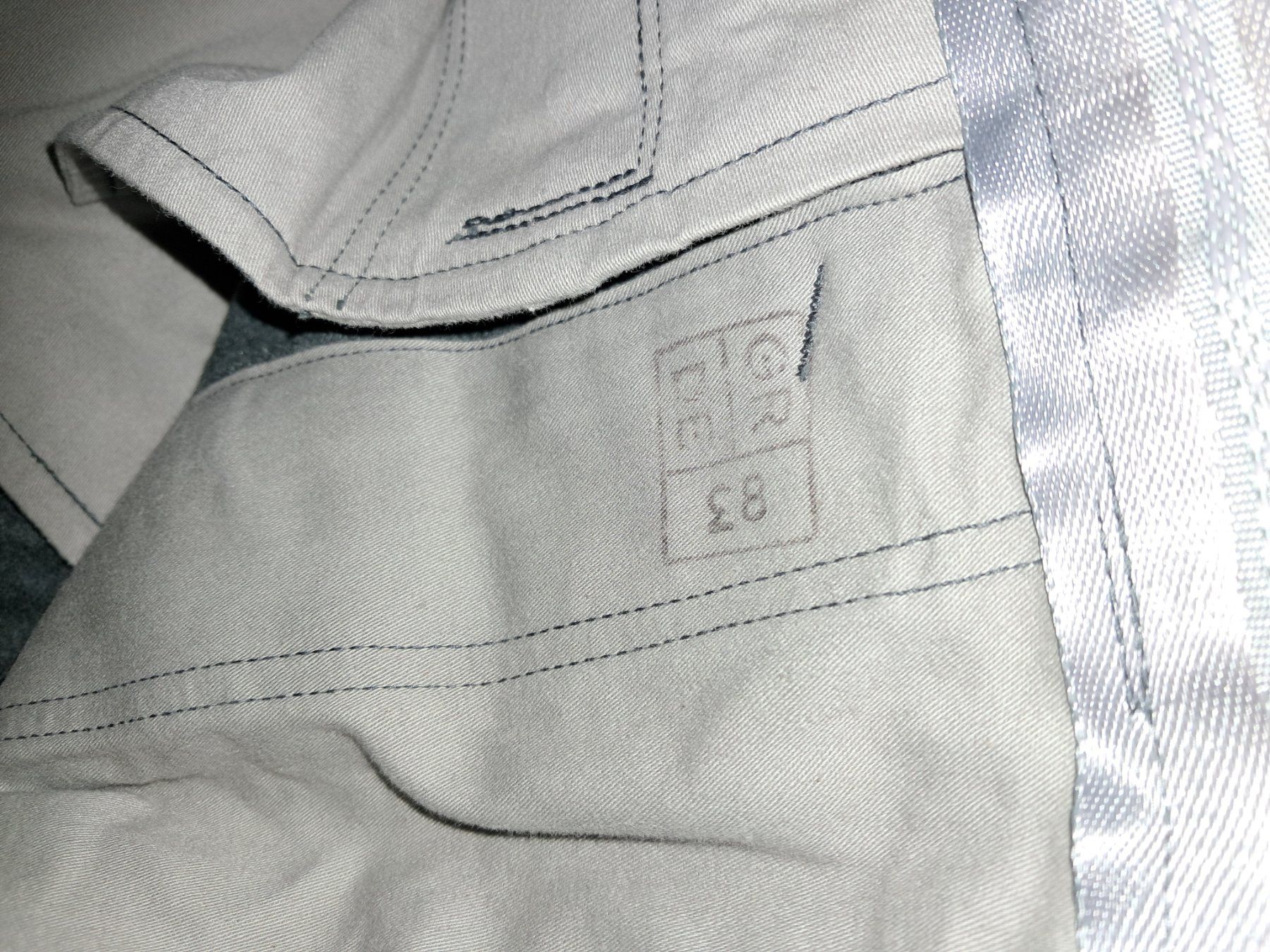 Armée suisse Uniformes: Militär Uniform Hosen Winter – Neuf (Voir description) à Turgi par Lenggin 2