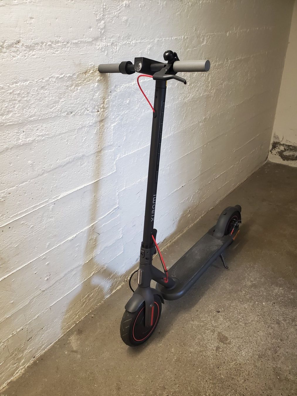Scooter: XIAOMI ELECTRIC SCOOTER 4 PRO – Nuovo (secondo la descrizione) da Zürich venduto da 5183840711 6