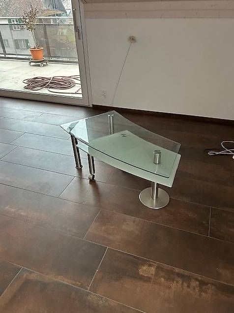 Tavoli: Sehr schöner Tisch – Usato da Mosen venduto da mar_cx5x