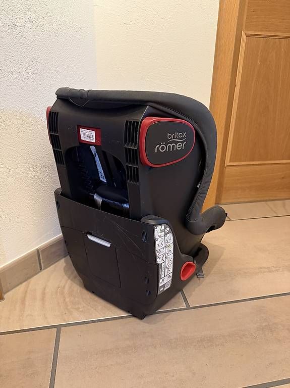 Britax Römer Seggiolini per auto: Britax Römer King II ATS – Usato da Gipf-Oberfrick venduto da rrgu1t4r 1
