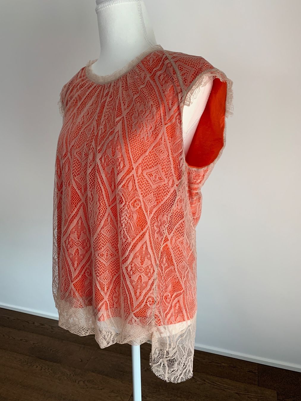 Pinko Top: PINKO top dentelle M – Usato da Morges venduto da Imade1 2