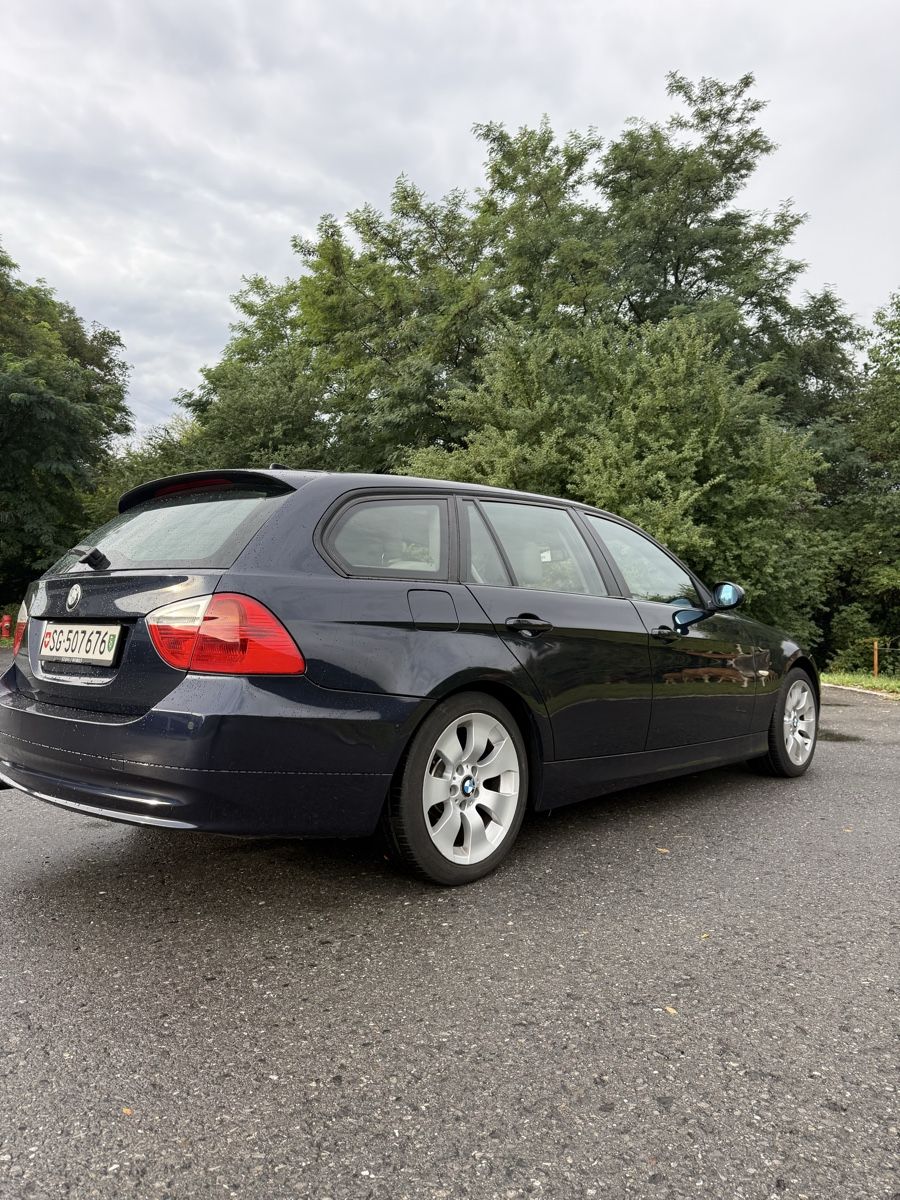 BMW Automobili: BMW E91 320i AB MFK AB 1.-CHF BLITZAUKTION – Usato da Lüchingen venduto da chb_8mm8 3