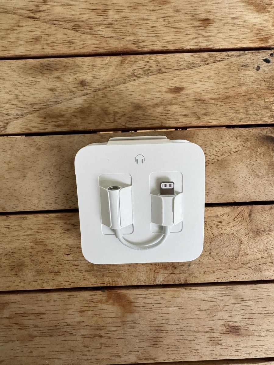 Apple Cuffie: Apple EarPods Neu – Usato da Basel venduto da lid_2ch5
