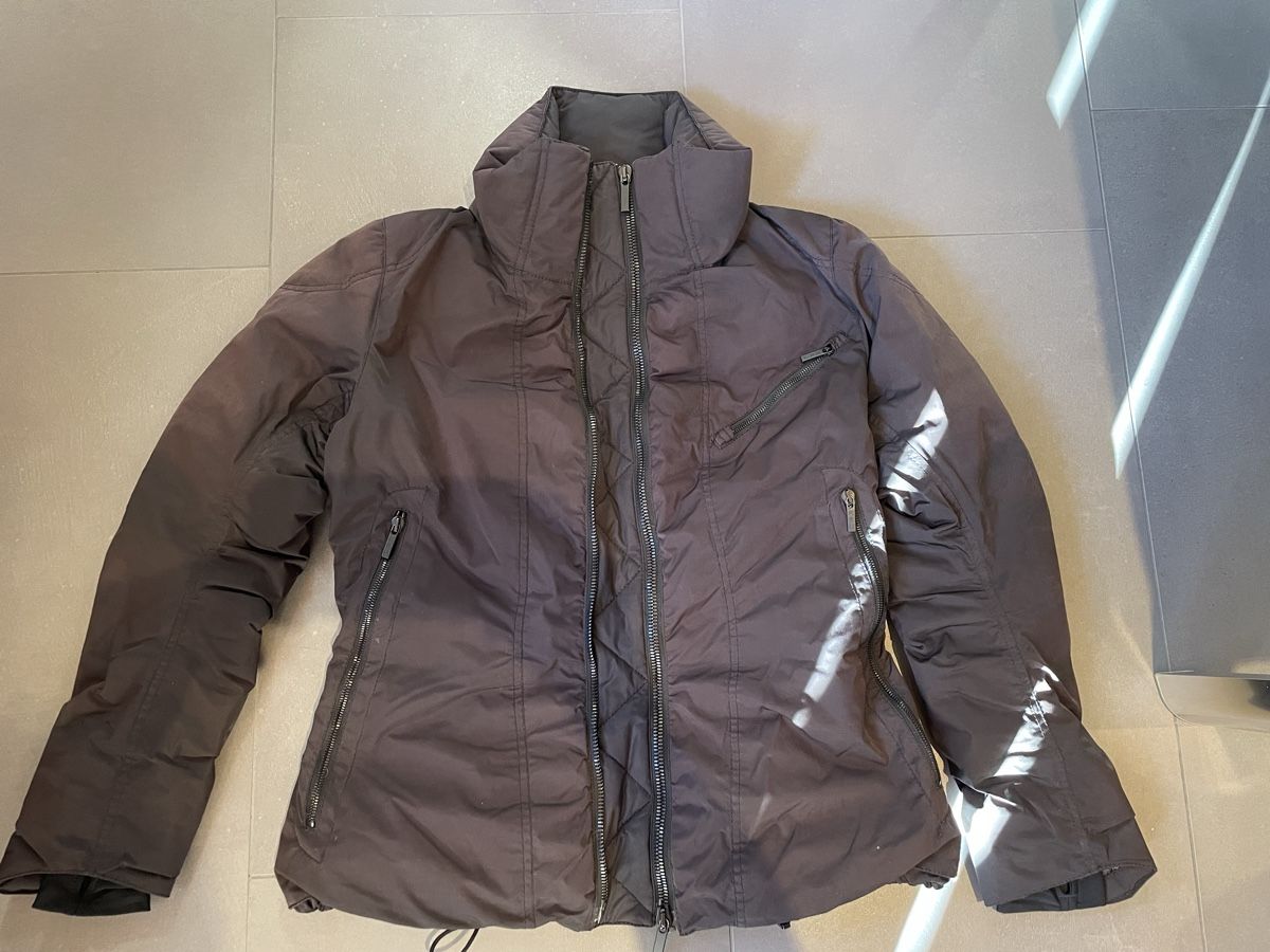 Kru Giacche: KRU St Moritz down winter / ski jacket- Size M – Usato da Zürich venduto da LoveFashion76