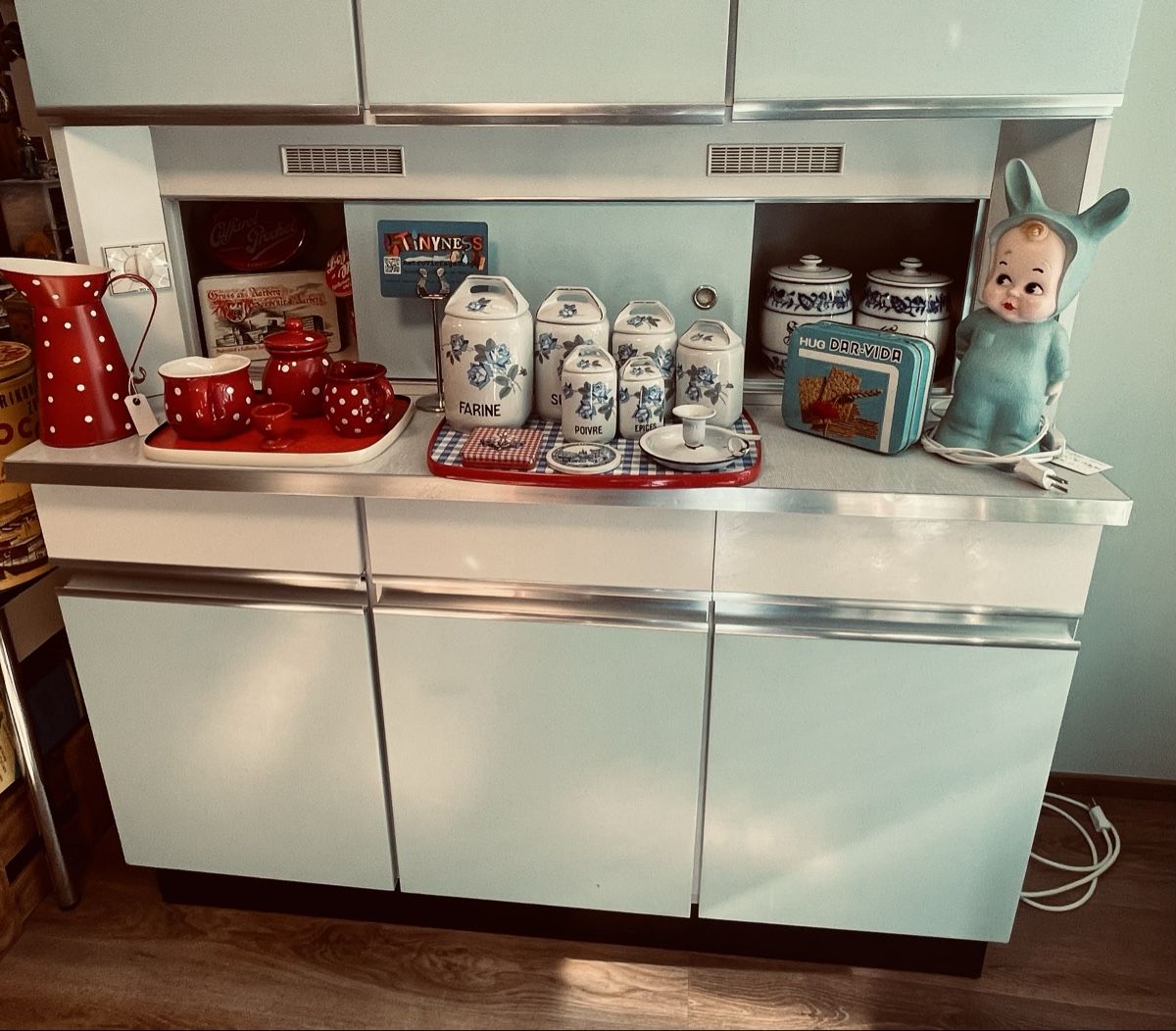 Credenze: Küchenbuffet Vintage hellblau 1950ies  – Usato da Merligen venduto da aebi57 8