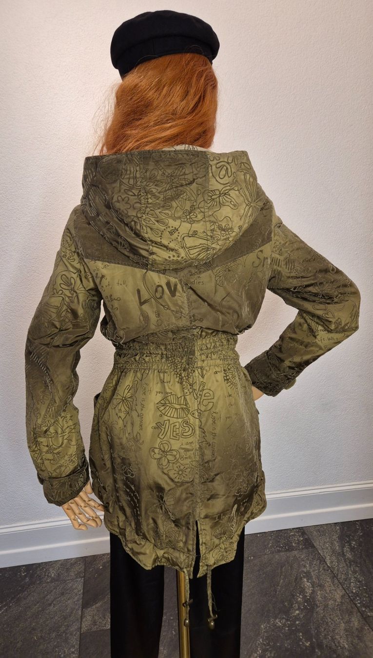 Desigual Giacche: Desigual Jacke – Usato da Leissigen venduto da ali_k9v8 1