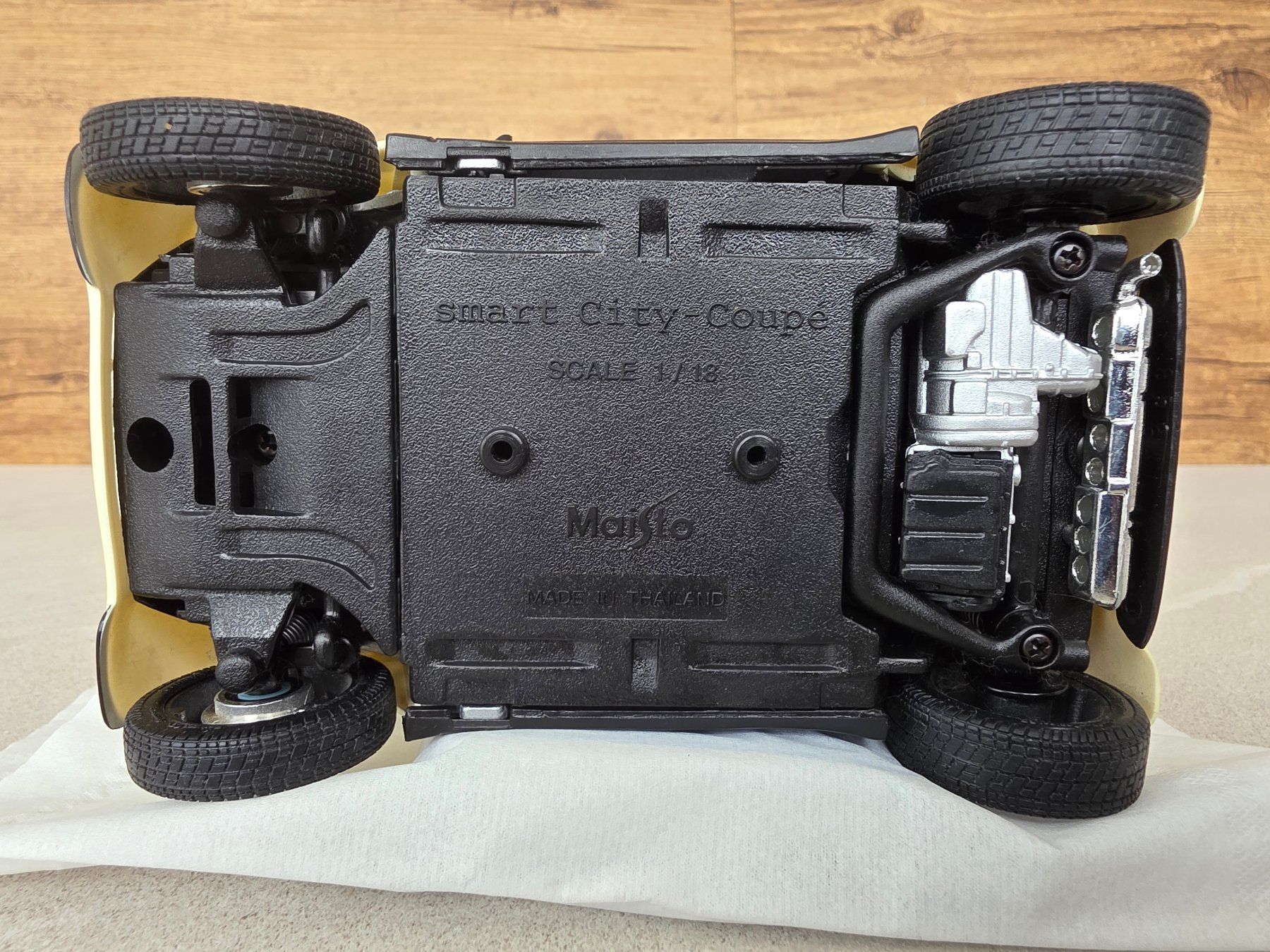 Smart Modellini d'auto: SMART City-Coupe 1/18. Maisto – Usato da Kaiseraugst venduto da Haubitz60 8