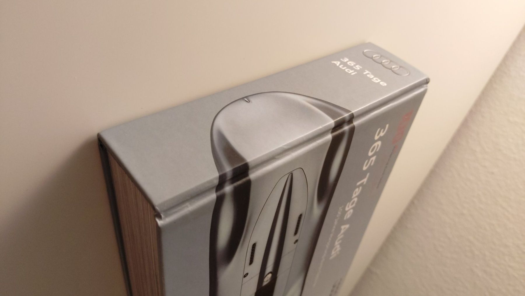Zeitschriften & Magazine: AUDI - 365 Tage - Buch / Prospekt / Unikat – Neu (gemäss Beschreibung) aus Viganello von CARLiteratur 1