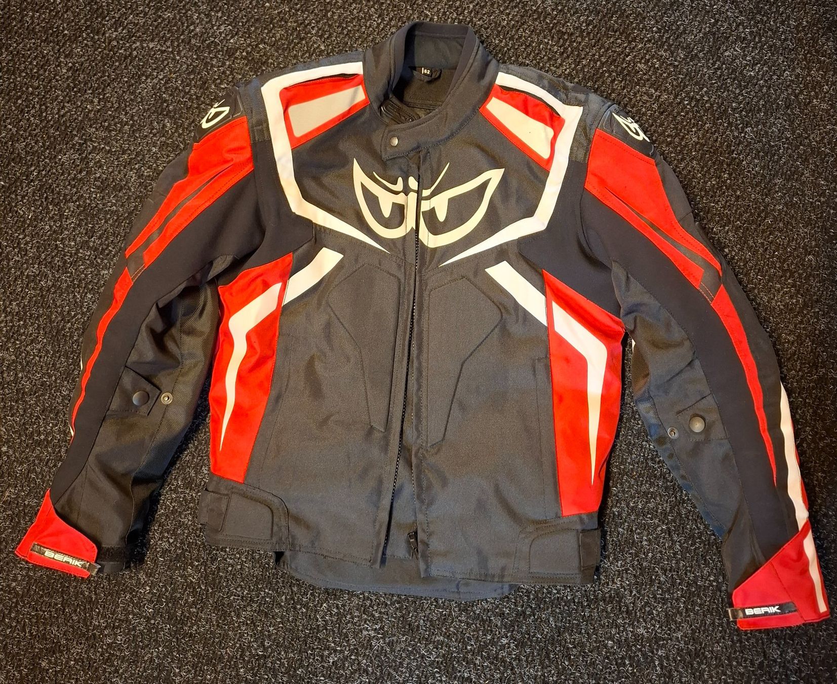 Vestes: Motorradjacke – D'occasion à Urnäsch par sim_ht8l