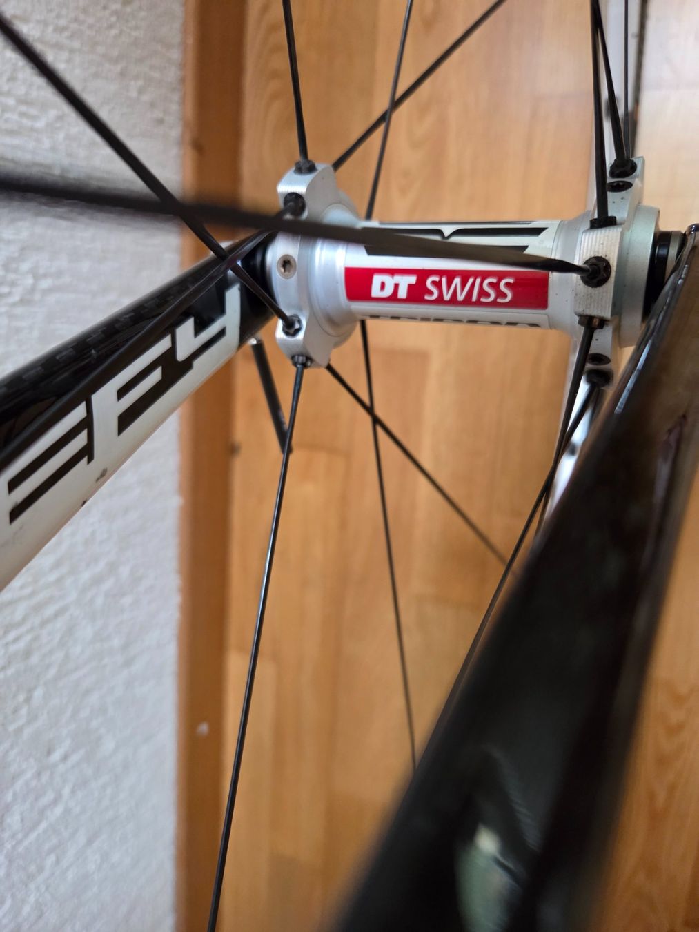 Giant Biciclette: Giant Defy Carbon R.H "S" 6.8Kg – Usato da Bösingen venduto da Spanbike 3