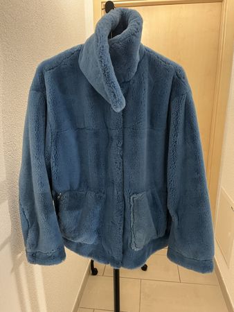 Veste fausse fourrure bleue d'hiver, taille M
