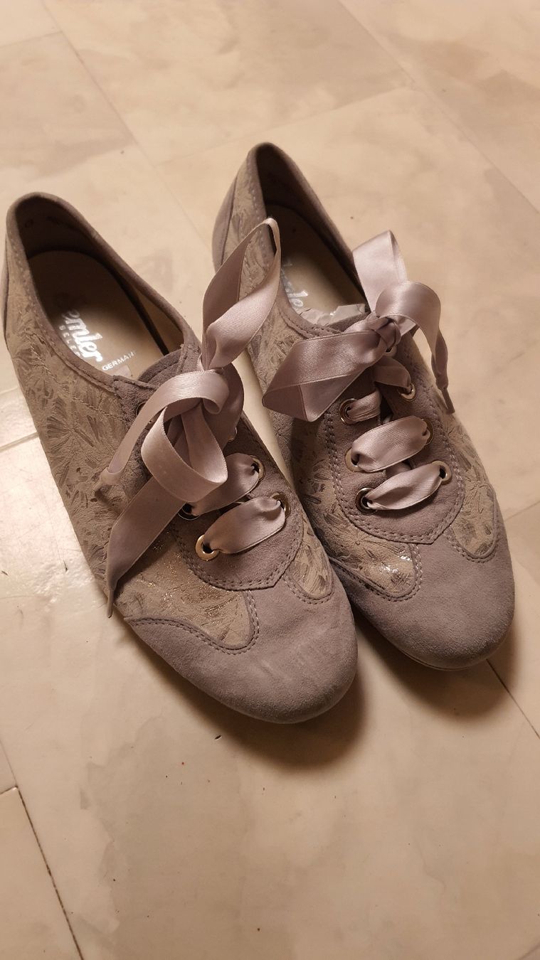 Scarpe da donna: toller Halbschuh von Semler in gr. 39 – Usato da Flawil venduto da minggeli83