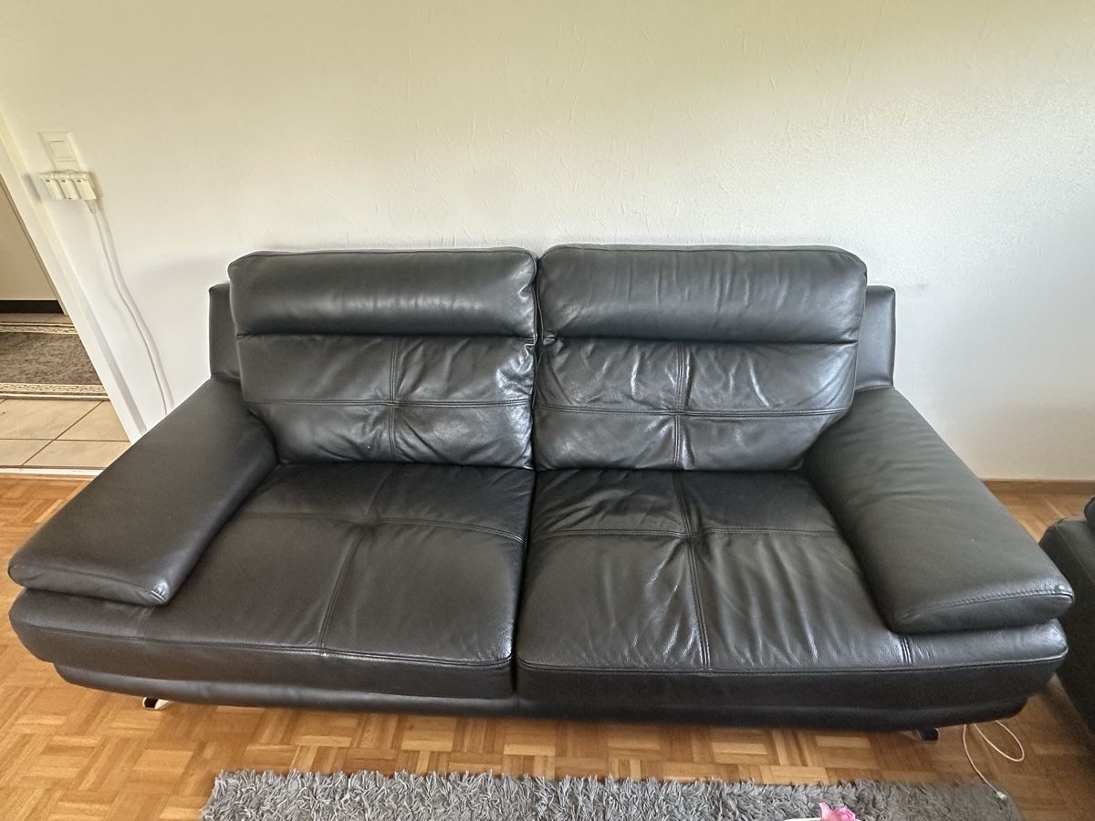Conforama Divani: Ledersofa Schwarz 3er & 2er – Usato da Maur venduto da levacica 1