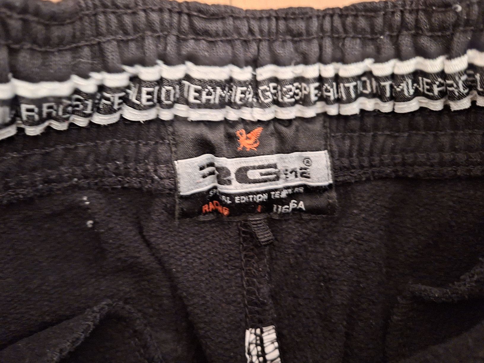 Pantaloni: Shorts in Gr. 116 – Usato da Oberrieden venduto da man_9tm2 2
