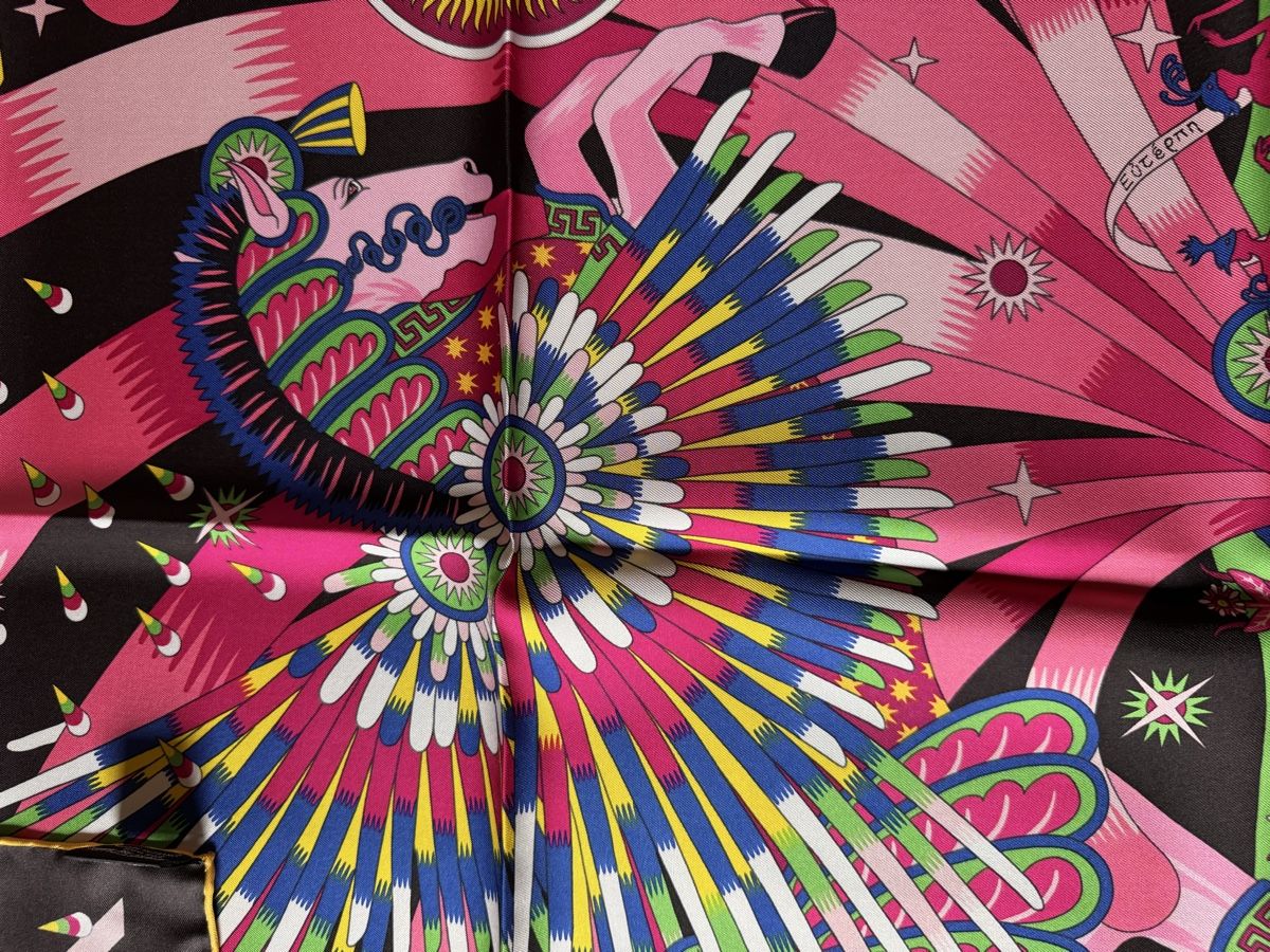 Hermès Foulard & Sciarpe: Hermès carré neuf Source de Pégase  – Nuovo e nell'imballaggio originale da Genève venduto da Allisgood 5