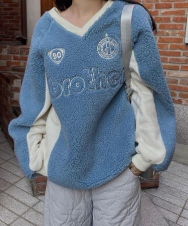 Unisex Pullover Blau-Weiss in Einheitsgrösse wie neu