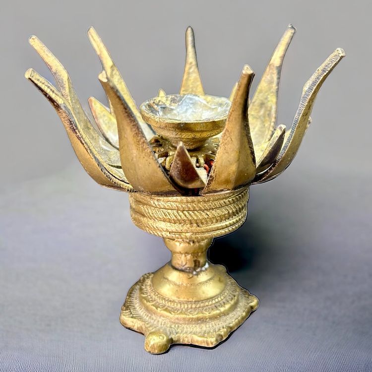 Bougeoir Lotus En Alliage - Style Tibétain, Support Pour Bougie Ou Lampe à Beurre - Décoration Bouddhique
