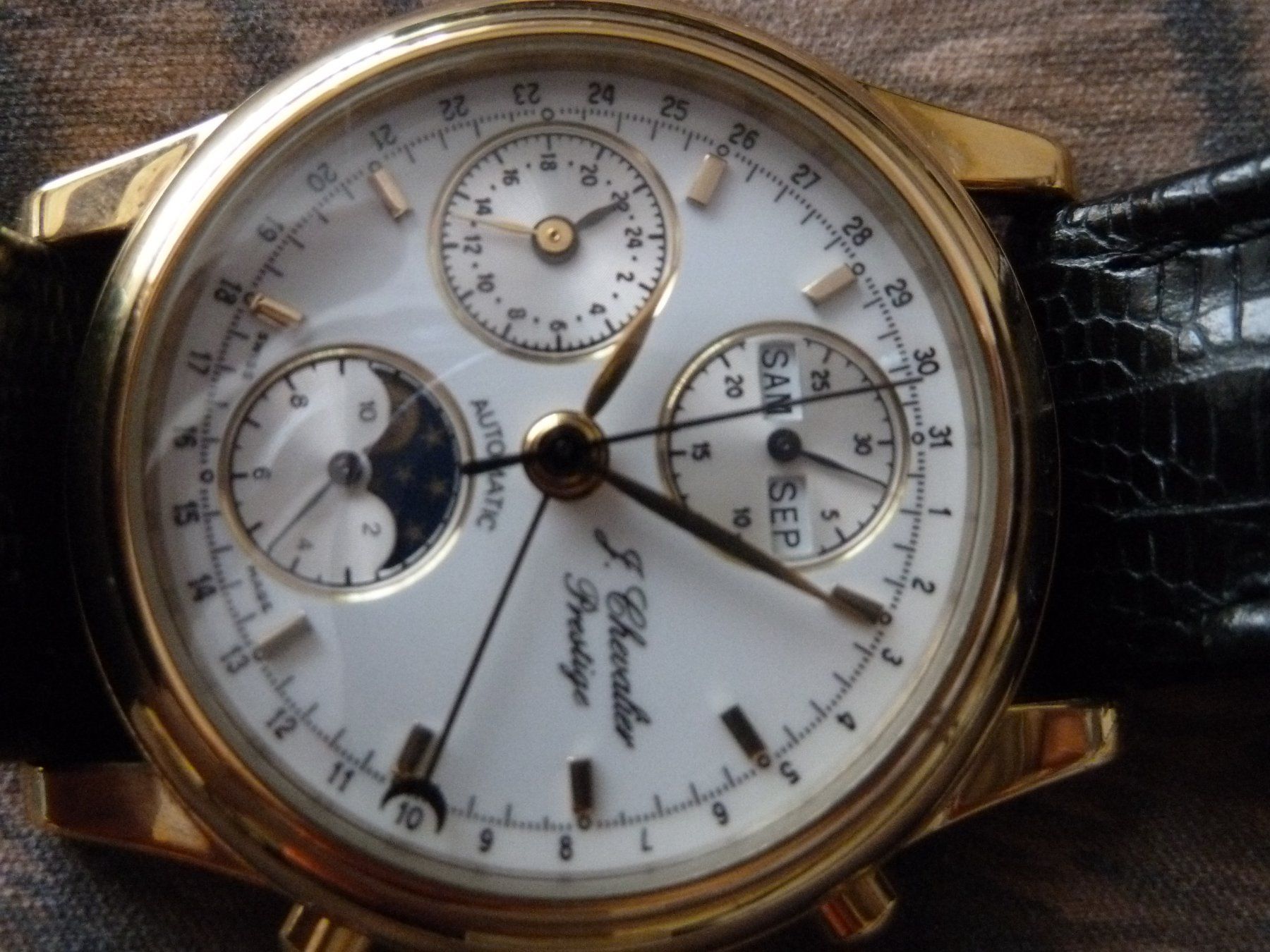 Orologi: Chevalier Prestige Automatic Chronograph Vollkalender – Nuovo (secondo la descrizione) da Hünikon venduto da operapeter 4