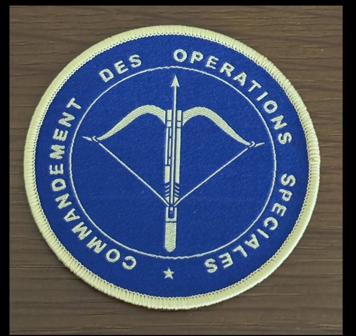 Placchette & Badge: Badge - CPA 10 – Nuovo e nell'imballaggio originale da Genève venduto da CollectorComp