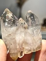 Wunderschöner Madagaskar Rosa Fensterquarz Innenkristall