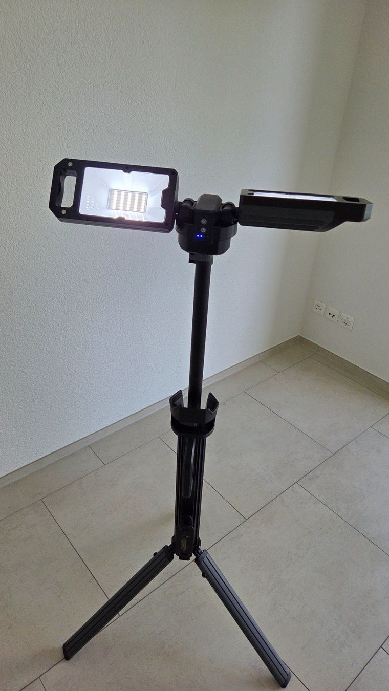 Lampade: Arbeitsleuchte WL5000R von Ansmann – Usato da Ittigen venduto da bluesboy_66 4